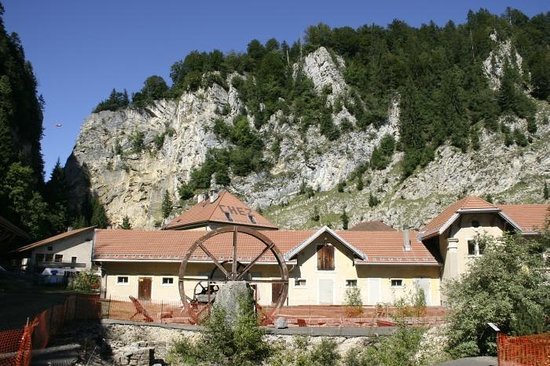 Moulins souterrains le Col-des-Roches